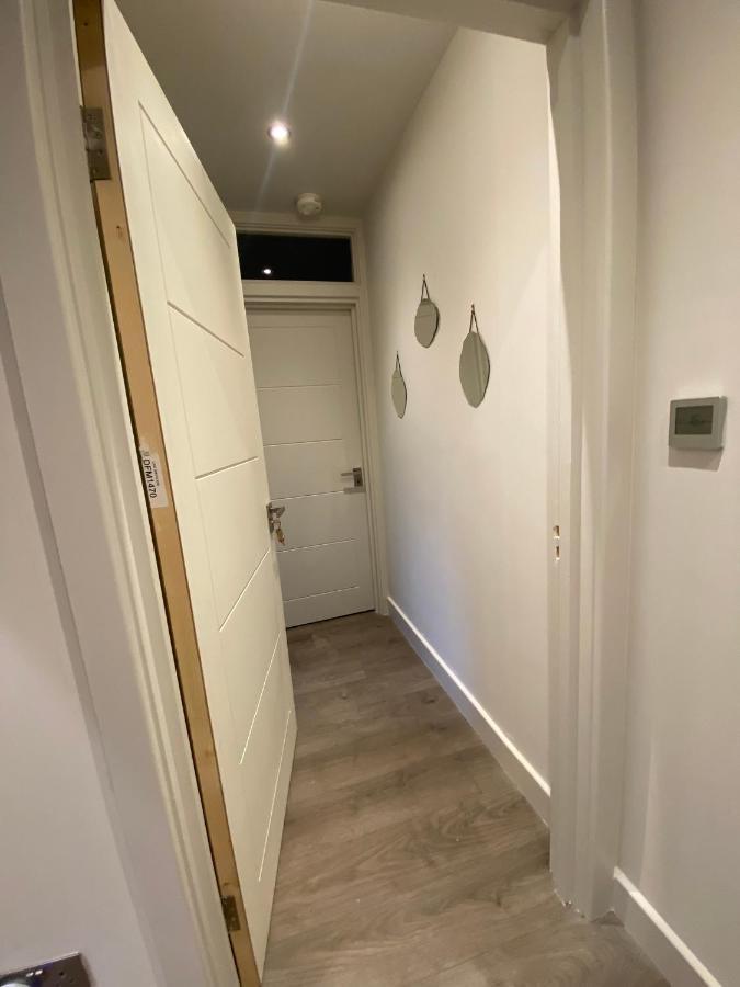Quiet North London - 2 X Double Bedrooms - Close To Station And 20Mins Central London Totteridge Buitenkant foto