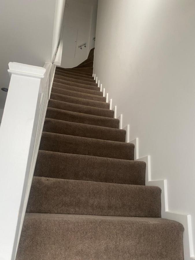 Quiet North London - 2 X Double Bedrooms - Close To Station And 20Mins Central London Totteridge Buitenkant foto
