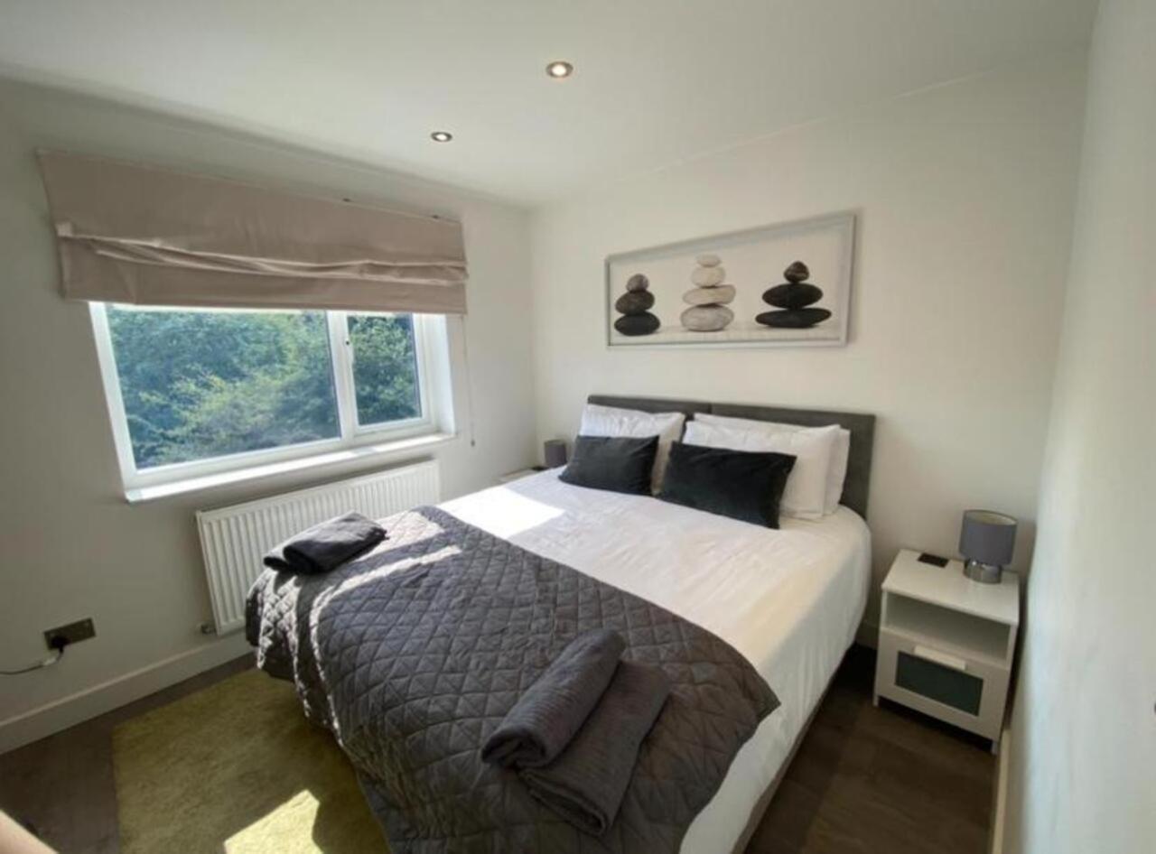 Quiet North London - 2 X Double Bedrooms - Close To Station And 20Mins Central London Totteridge Buitenkant foto