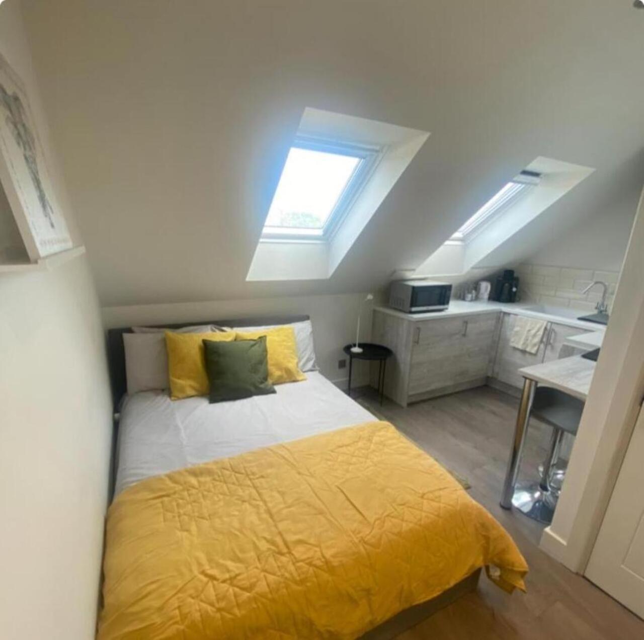 Quiet North London - 2 X Double Bedrooms - Close To Station And 20Mins Central London Totteridge Buitenkant foto